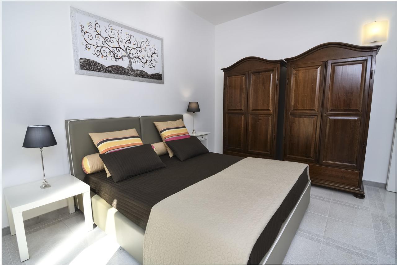 B&B Villa Genny A Pochi Passi Dal Mare Сан-Катальдо Екстер'єр фото