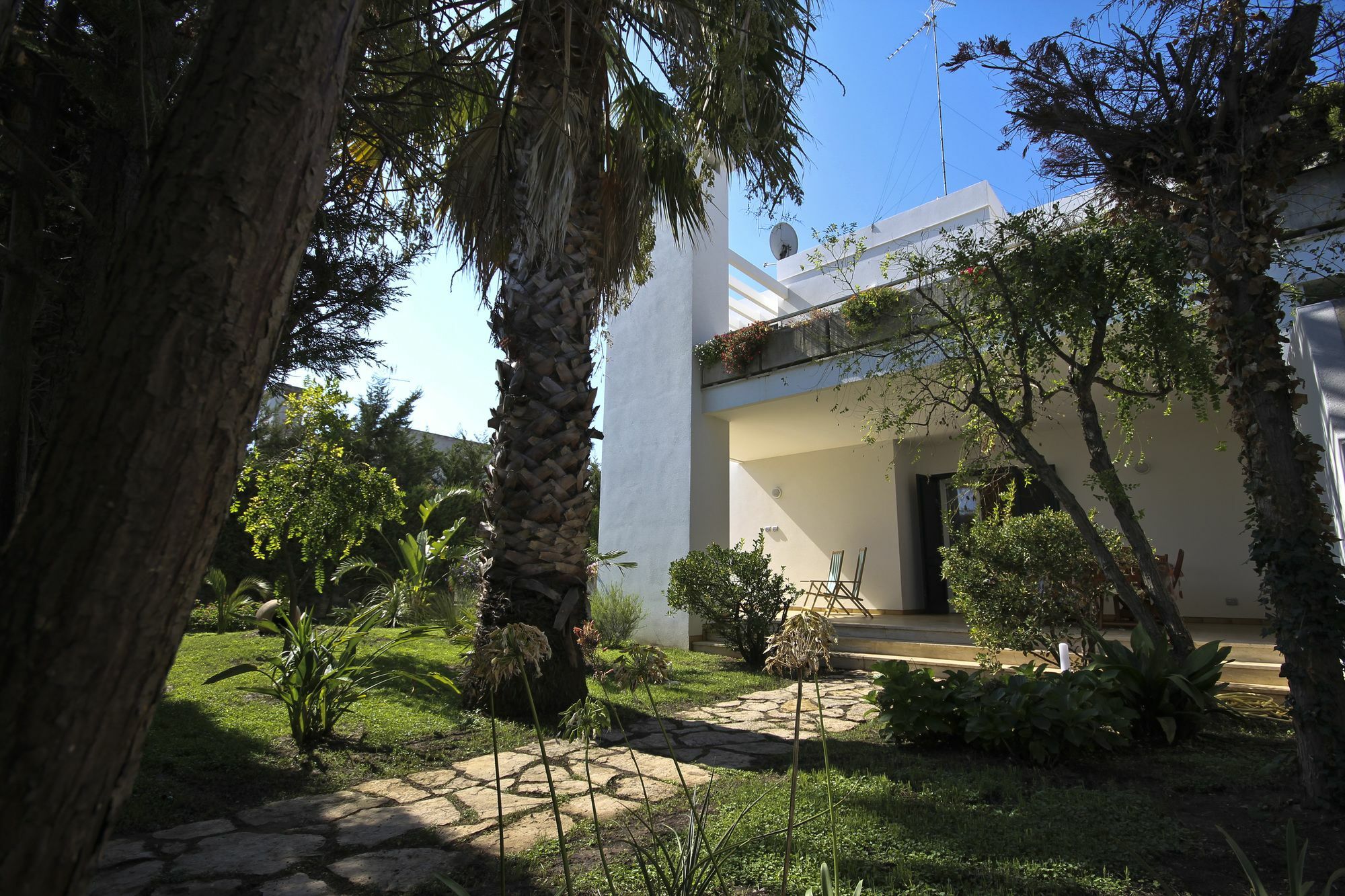 B&B Villa Genny A Pochi Passi Dal Mare Сан-Катальдо Екстер'єр фото